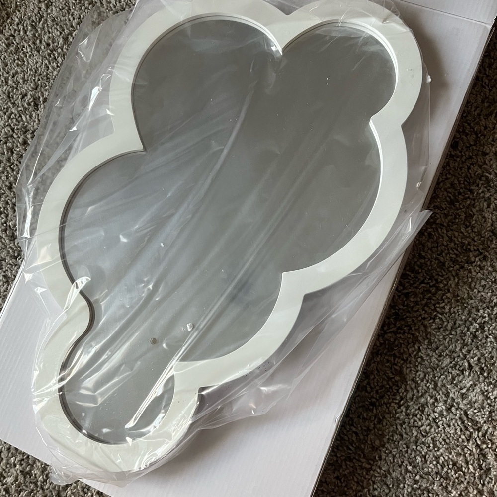 Chic White Cloud Wall Mirror